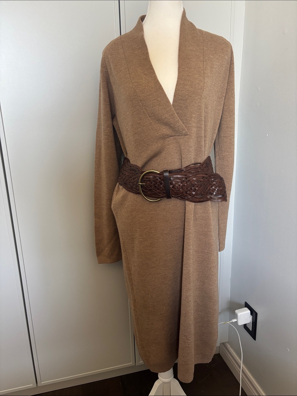 Club Monaco Camel Brown Midi Sweater Dress 100%wool - Picture 3 of 9